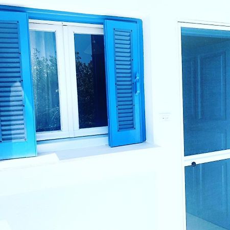 Ilias Apartments ฟีนีคุนตา ภายนอก รูปภาพ