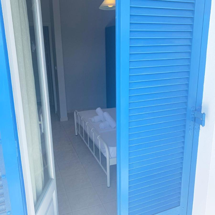 Ilias Apartments ฟีนีคุนตา ภายนอก รูปภาพ