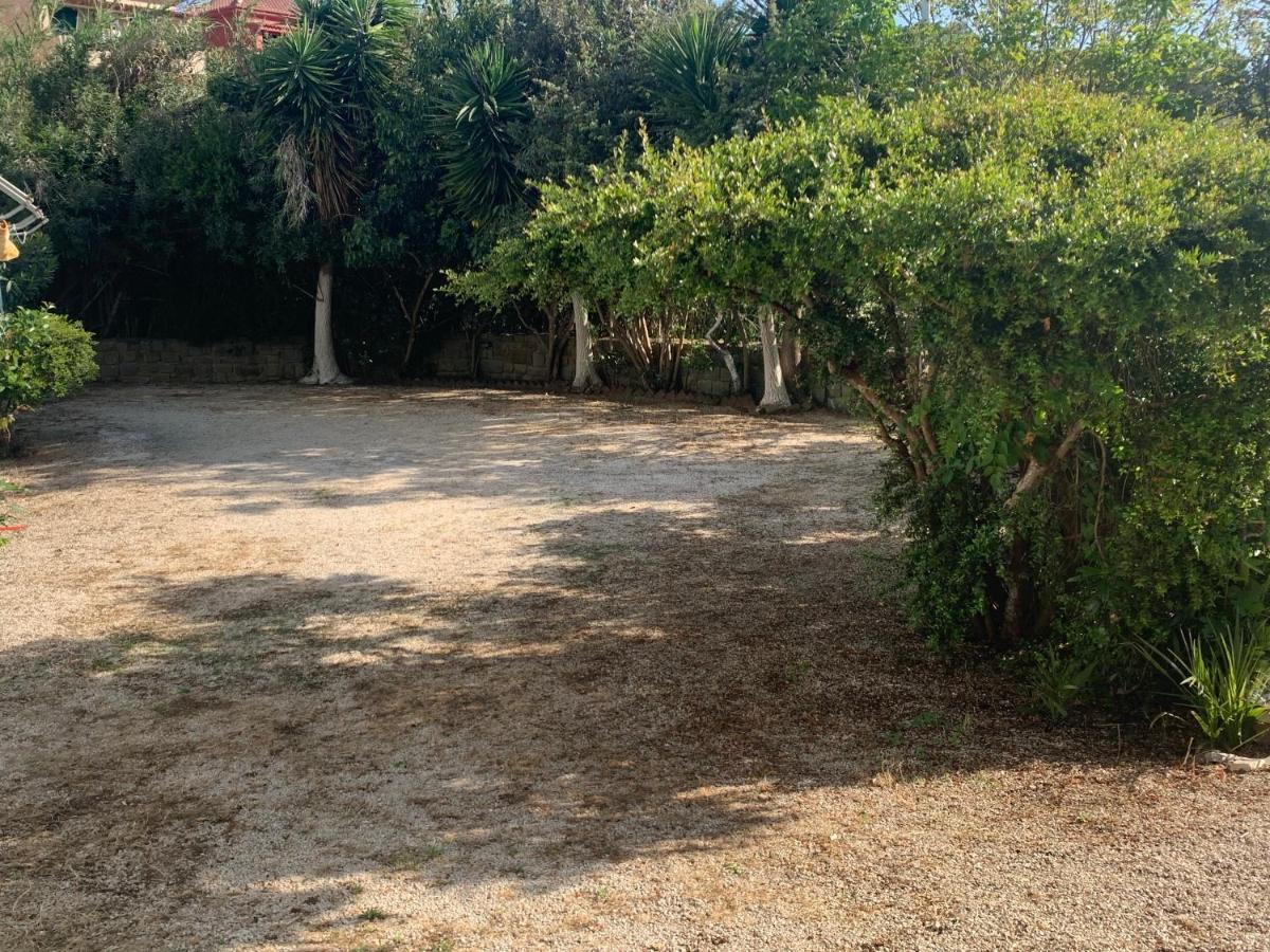Ilias Apartments ฟีนีคุนตา ภายนอก รูปภาพ