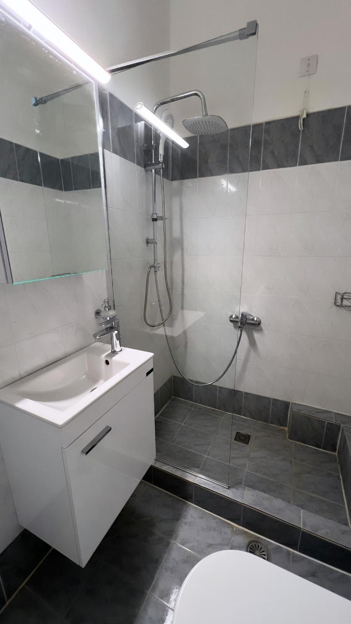 Ilias Apartments ฟีนีคุนตา ภายนอก รูปภาพ