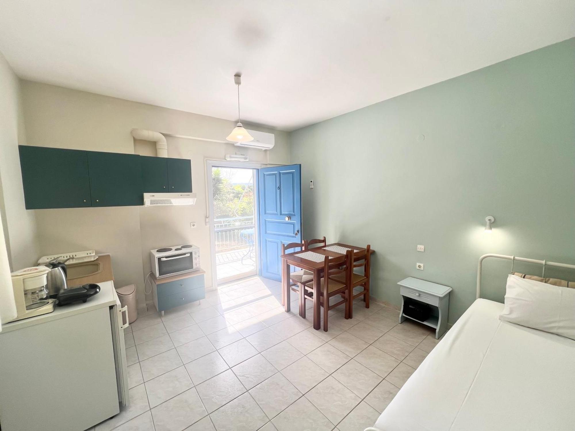 Ilias Apartments ฟีนีคุนตา ภายนอก รูปภาพ